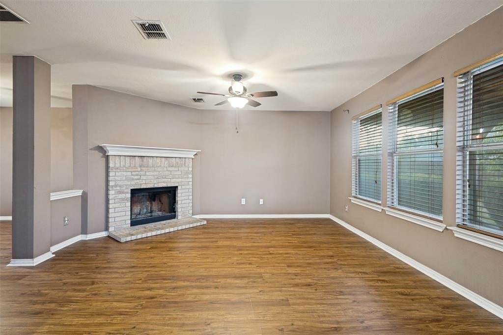 2616 Buckskin Drive
