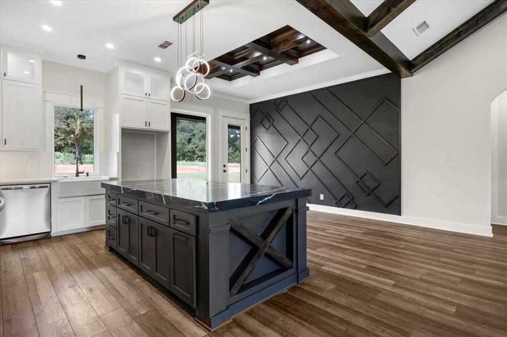 Rolling Hills - Residential