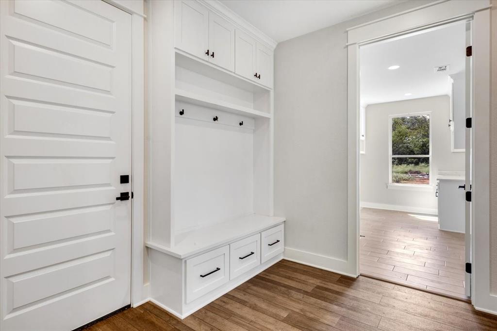 Rolling Hills - Residential