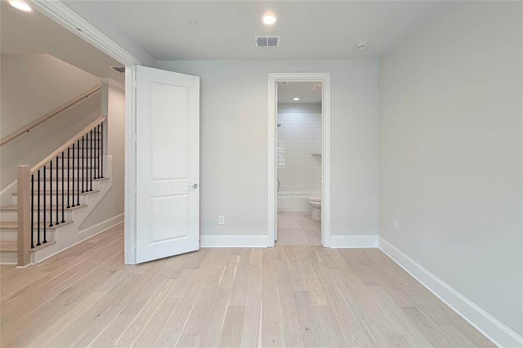 Cedar Branch Twnhm Add - Residential