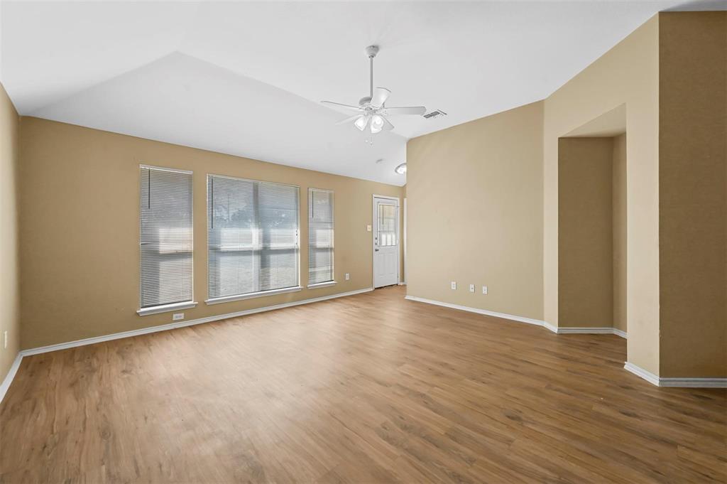 Virginia Hills 01 - Residential Lease