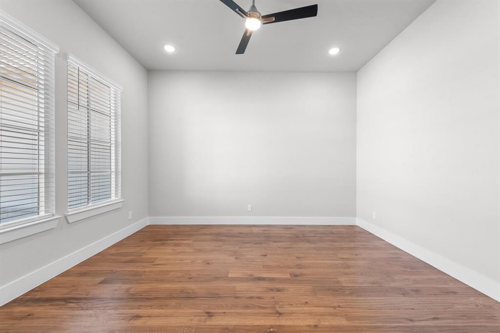 1435 Julian Drive