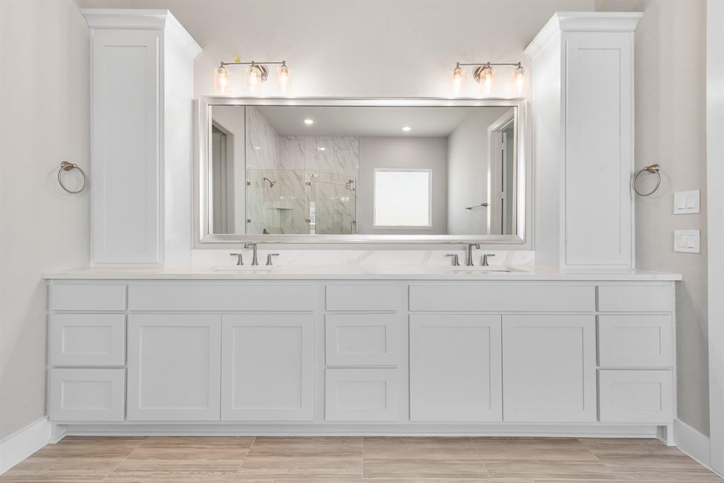 King Crossing Estates - Residential