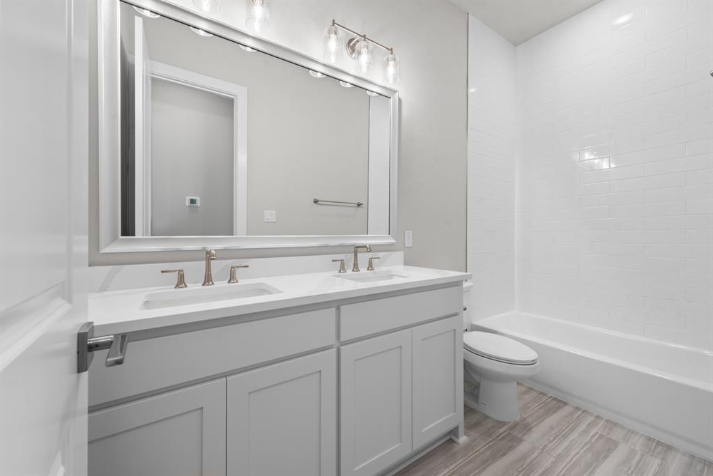 King Crossing Estates - Residential