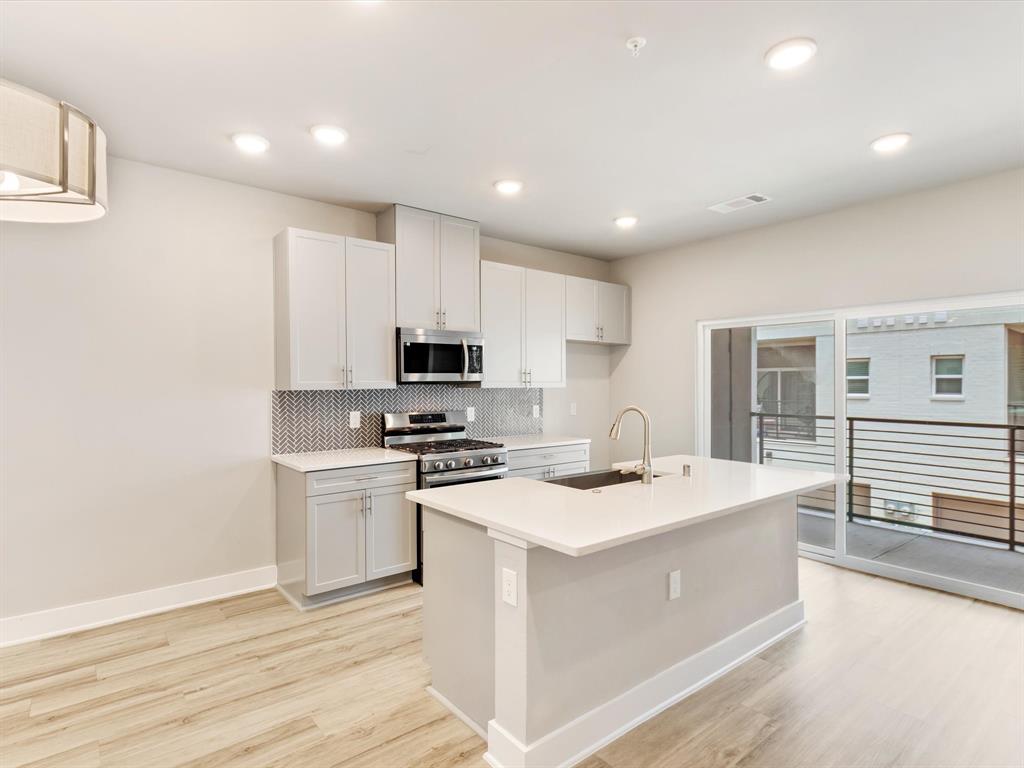 3349 Wynwood Drive