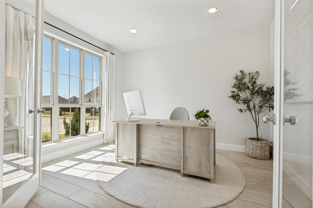 2600 War Admiral Street