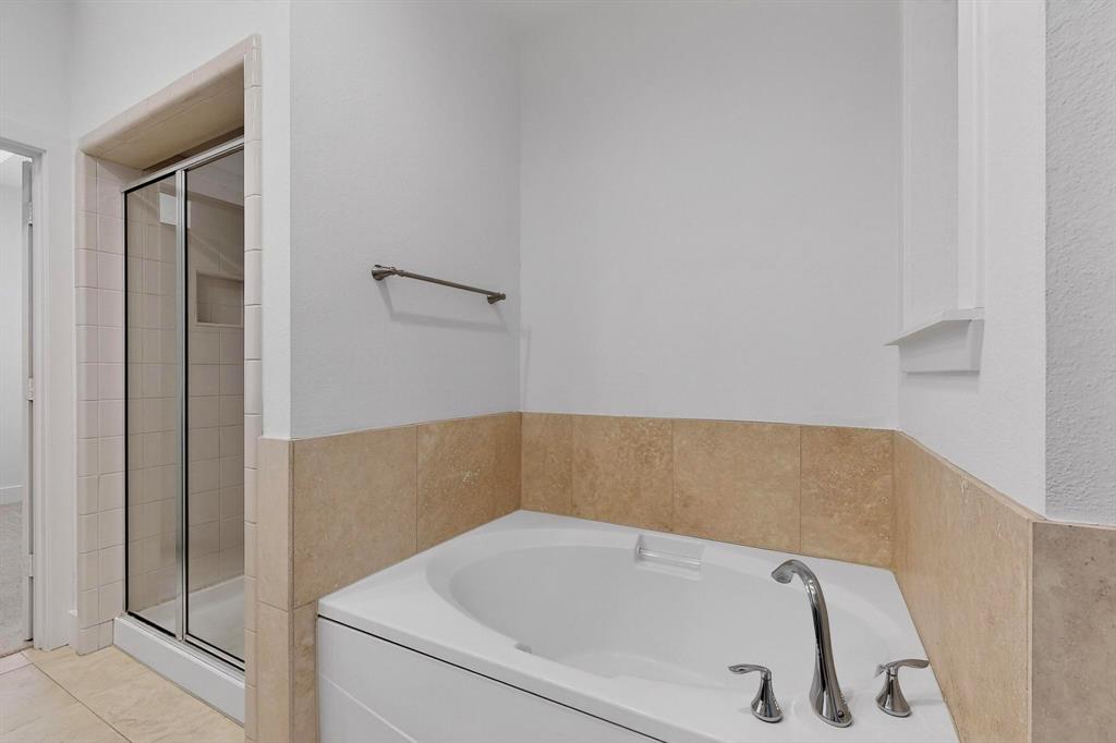 Palo Alto Twnhms Condo - Residential