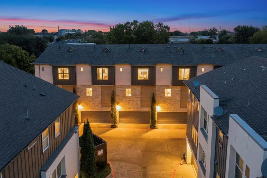 Palo Alto Twnhms Condo - Residential