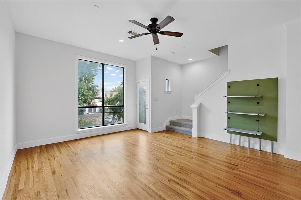 Palo Alto Twnhms Condo - Residential