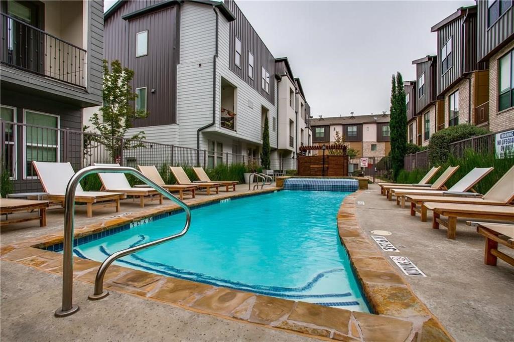 4211 Rawlins Street 528