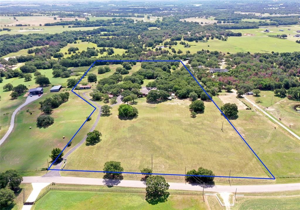 Photo of 1200 Old Decatur Road, Decatur, TX 76234 (MLS # 21245107)