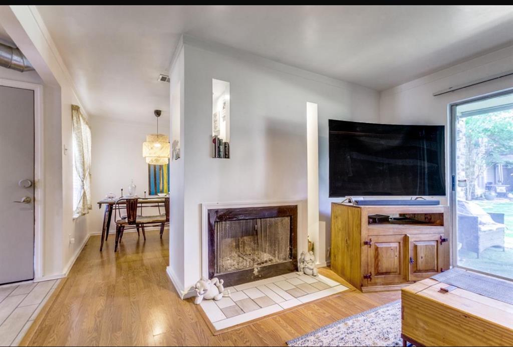 Prestonwood Green Condos - Residential