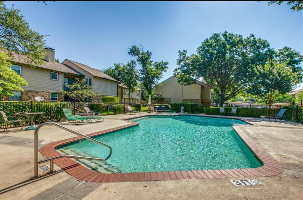 Prestonwood Green Condos - Residential