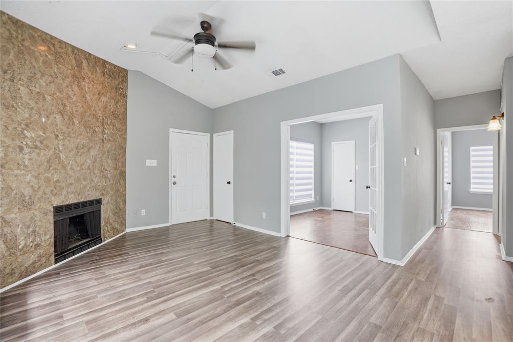 4115 Esters Road 712