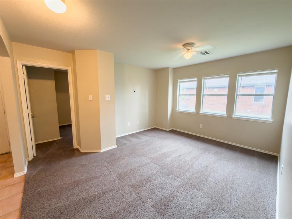 102 Galloping Trail