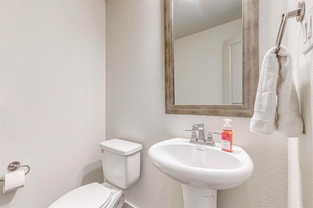 Villas Southgate Ph 2 - Residential Lease