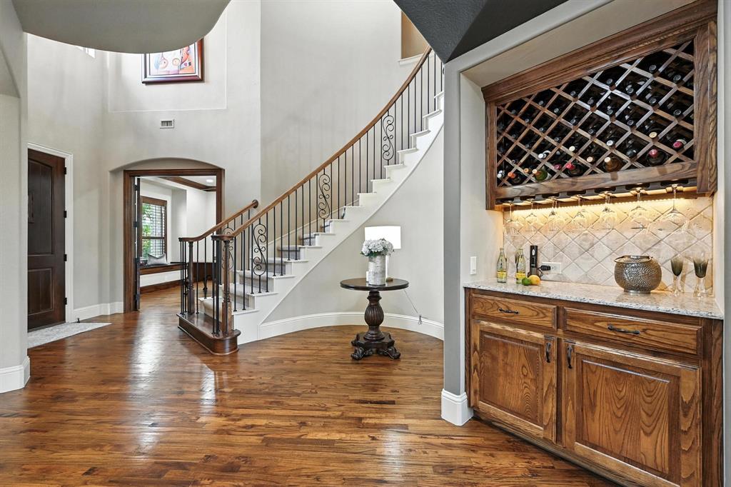 Highland Village, Texas 75077, United States, 4 Bedrooms Bedrooms, ,5 BathroomsBathrooms,Residential,Pending,203989