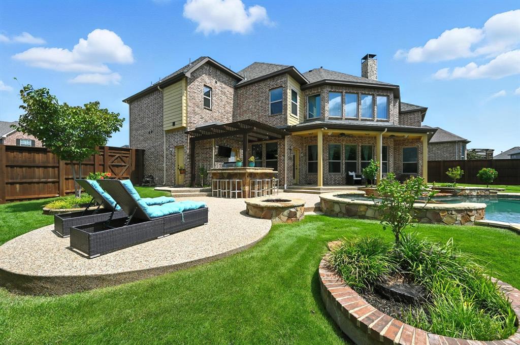 Highland Village, Texas 75077, United States, 4 Bedrooms Bedrooms, ,5 BathroomsBathrooms,Residential,Pending,203989