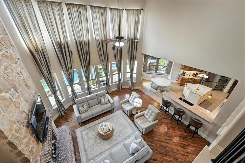 Highland Village, Texas 75077, United States, 4 Bedrooms Bedrooms, ,5 BathroomsBathrooms,Residential,Pending,203989