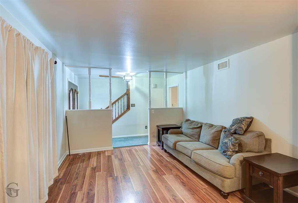 9449 Garfield Drive