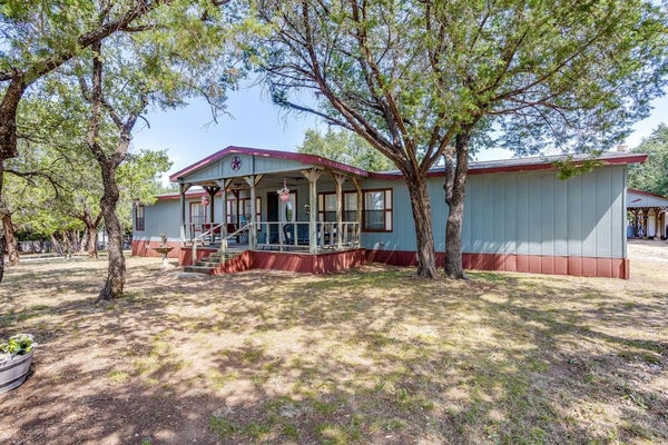 4406 APPLETREE CT, GRANBURY, TX 76048 - Image e69d54a47668a634a6040eb00a15a85d/1904624669