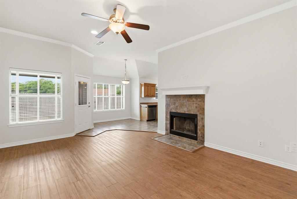 1712 Sully Court