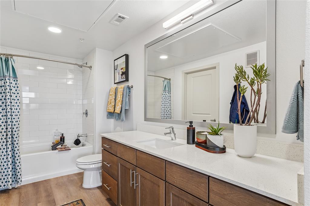 3800 PGA Parkway 2280