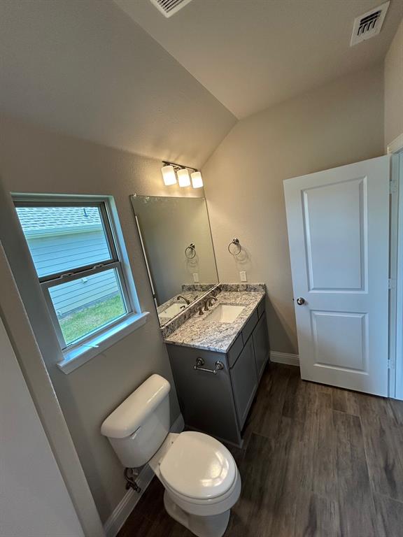 Trenton, Texas 75490, United States, 3 Bedrooms Bedrooms, ,2 BathroomsBathrooms,Residential,Active,21125