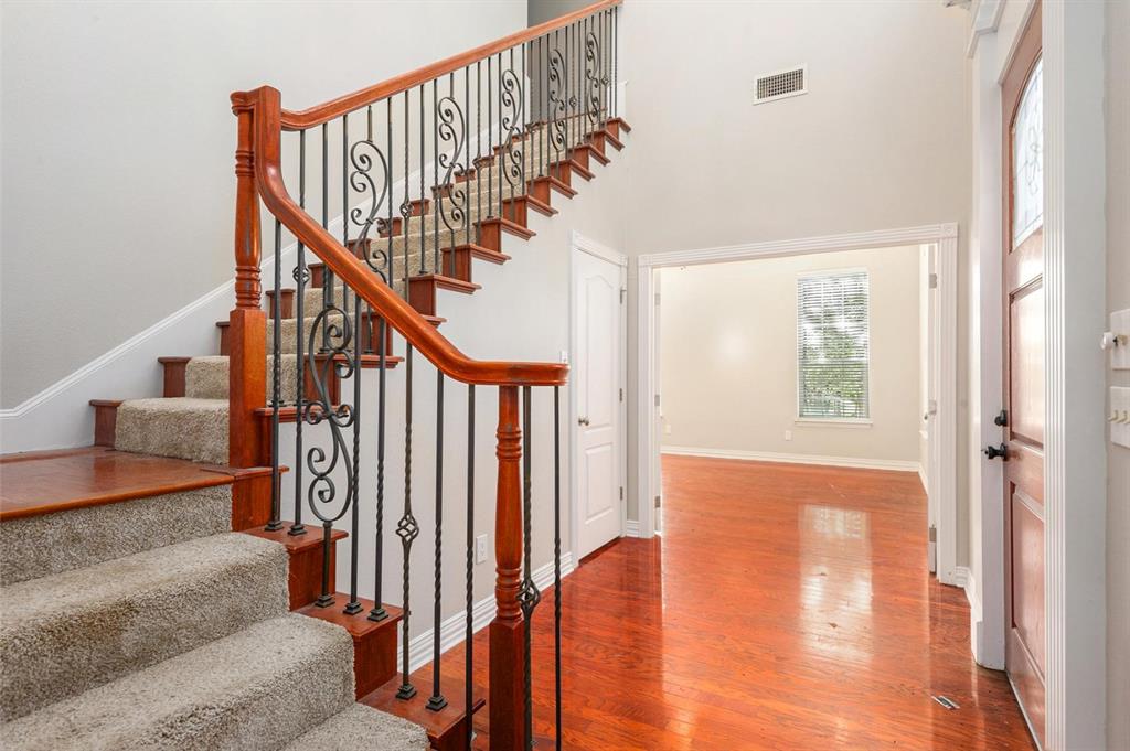 119 Sugartree Circle