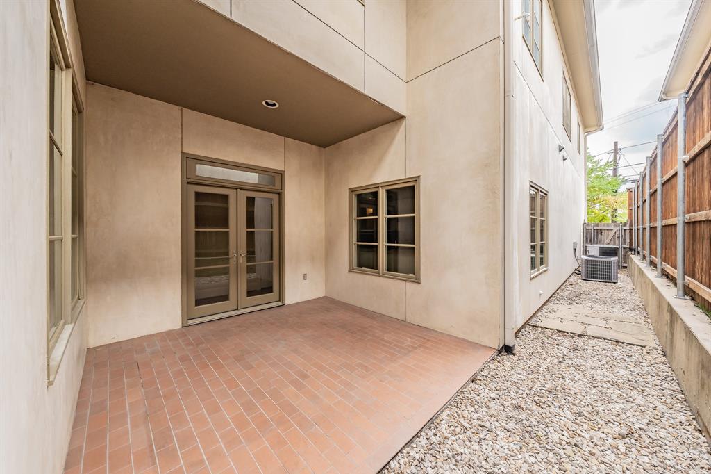 Queensborough Heights Add - Residential