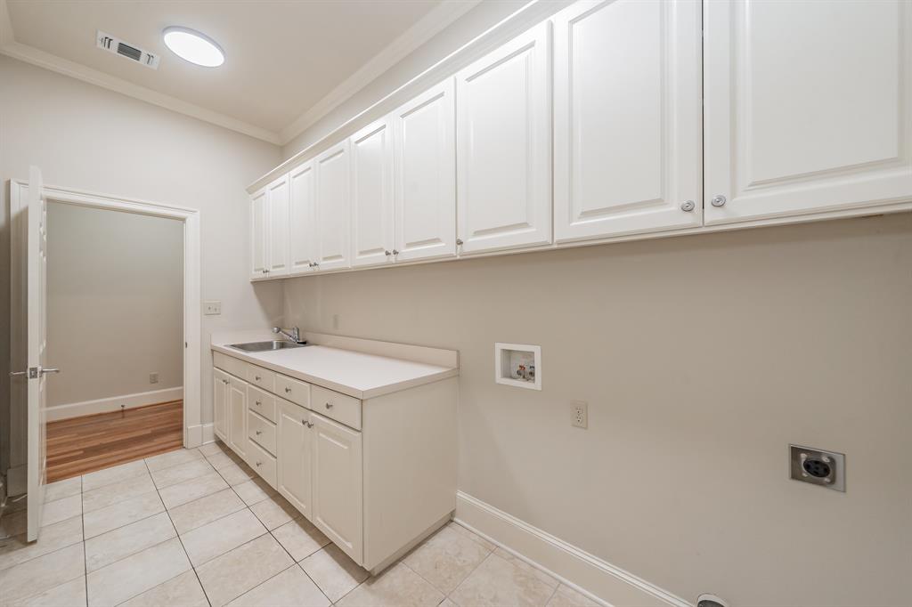 Queensborough Heights Add - Residential