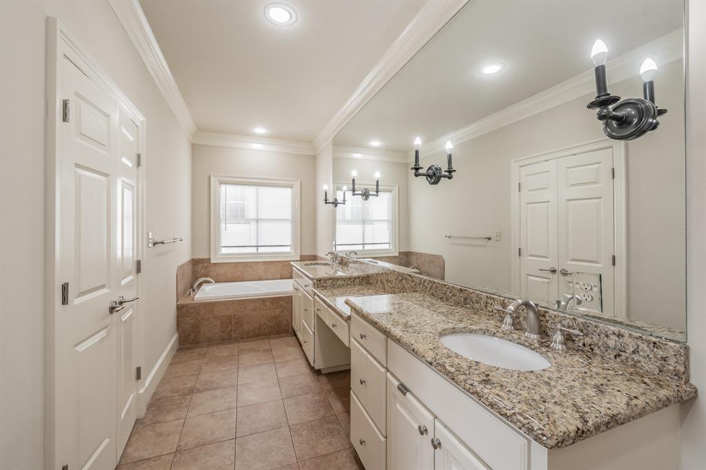 Queensborough Heights Add - Residential