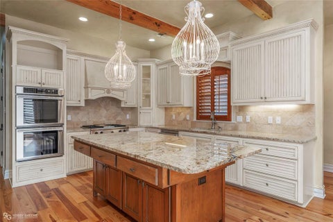 Tiny photo for 110 Esplanade Court, Bossier City, LA 71111 (MLS # 21396576)