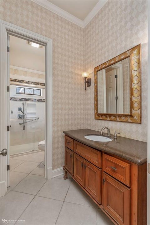 Tiny photo for 110 Esplanade Court, Bossier City, LA 71111 (MLS # 21396576)
