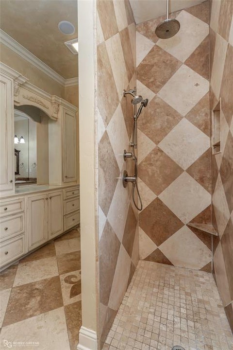 Tiny photo for 110 Esplanade Court, Bossier City, LA 71111 (MLS # 21396576)