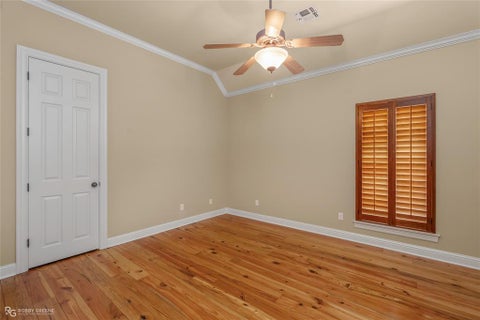 Tiny photo for 110 Esplanade Court, Bossier City, LA 71111 (MLS # 21396576)