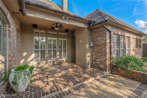 Tiny photo for 110 Esplanade Court, Bossier City, LA 71111 (MLS # 21396576)