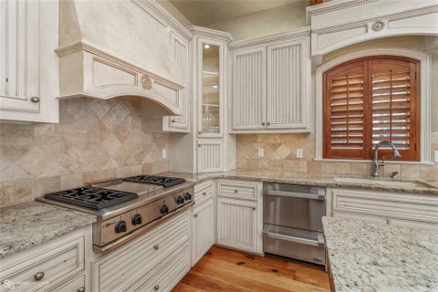 Tiny photo for 110 Esplanade Court, Bossier City, LA 71111 (MLS # 21396576)