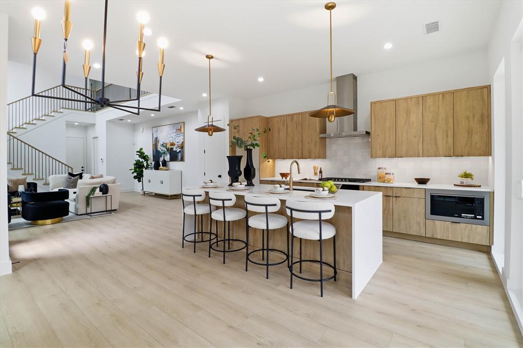 Mount Auburn - Residential Income