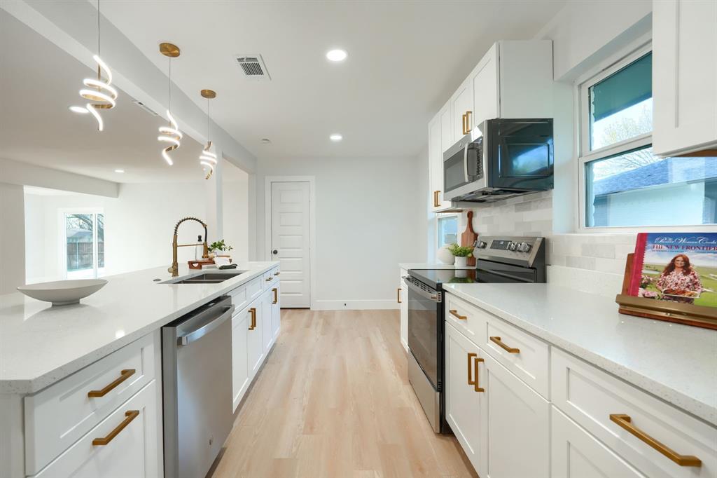 Crestbrook Estates - Residential