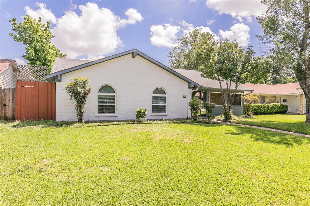 2302 Richwood Drive