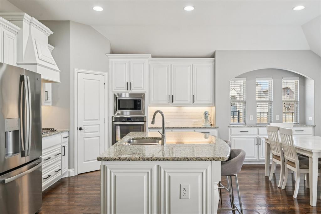 COUNTRY LAKES NORTH PHASE 3A1 & 3B - Residential