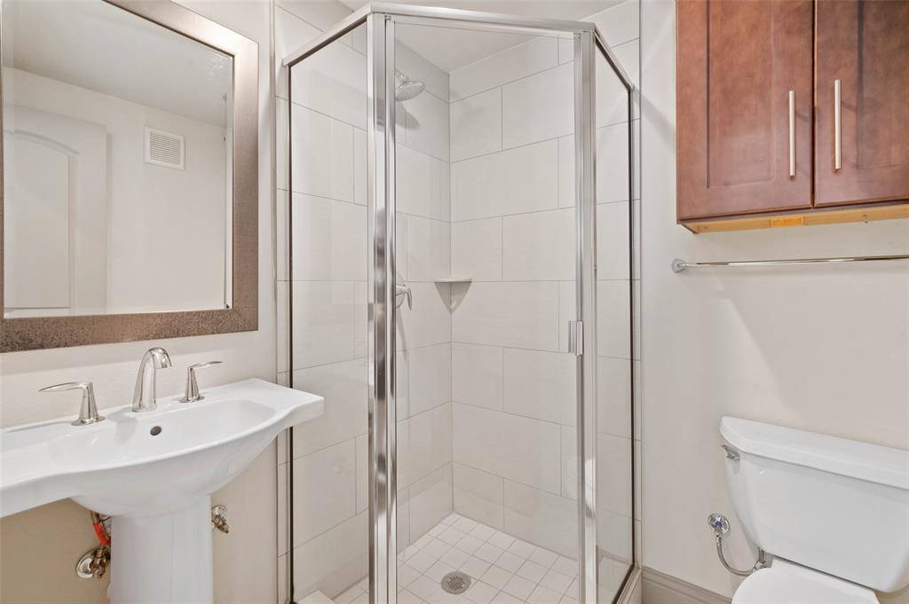 Veranda 2 - Residential Lease