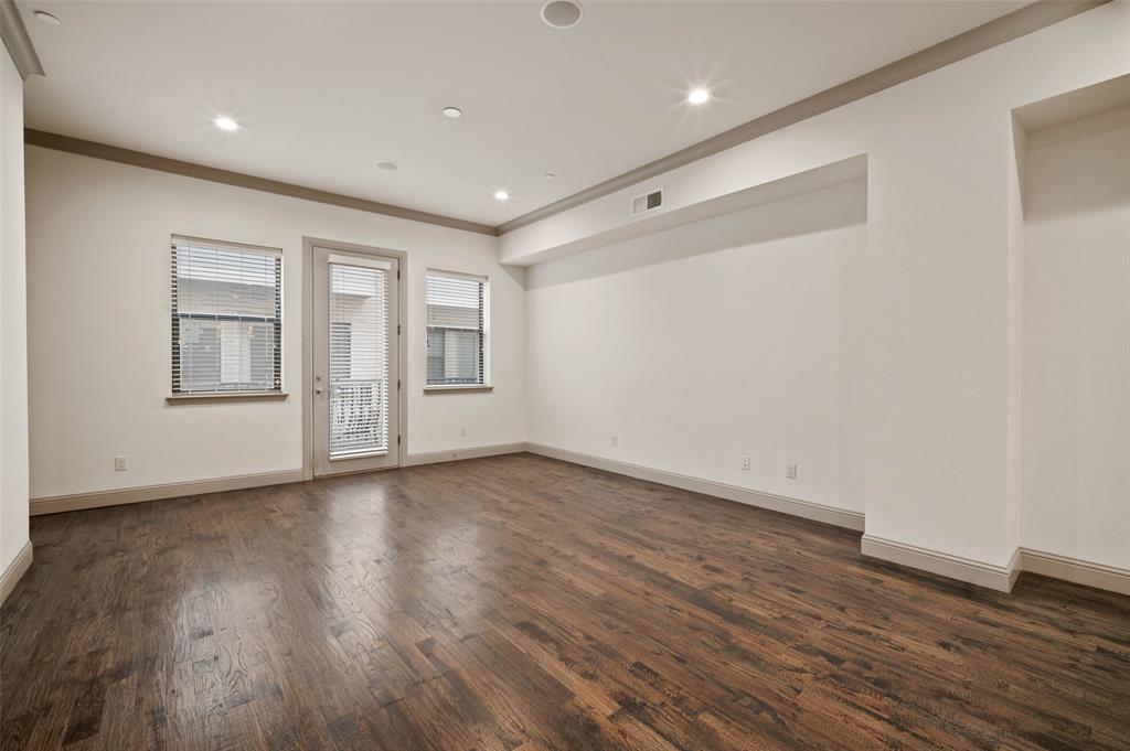 Veranda 2 - Residential Lease