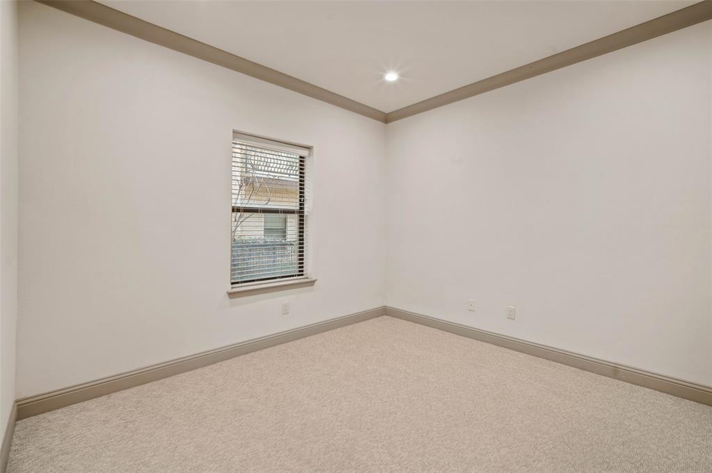 Veranda 2 - Residential Lease