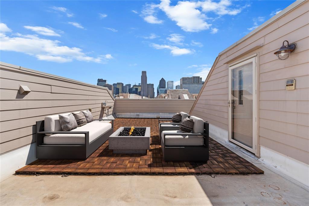 Veranda 2 - Residential Lease