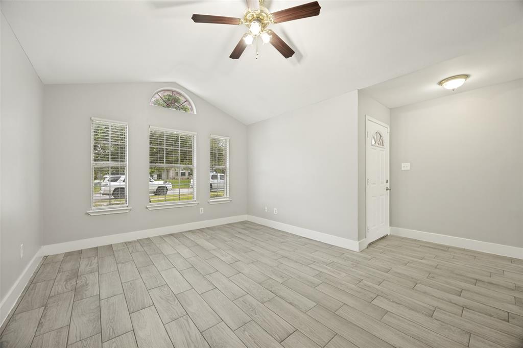1009 Enlow Circle