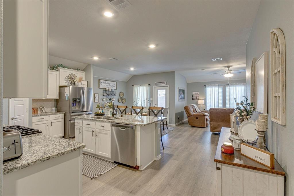 Trailstone Ph 1 - Residential Lease