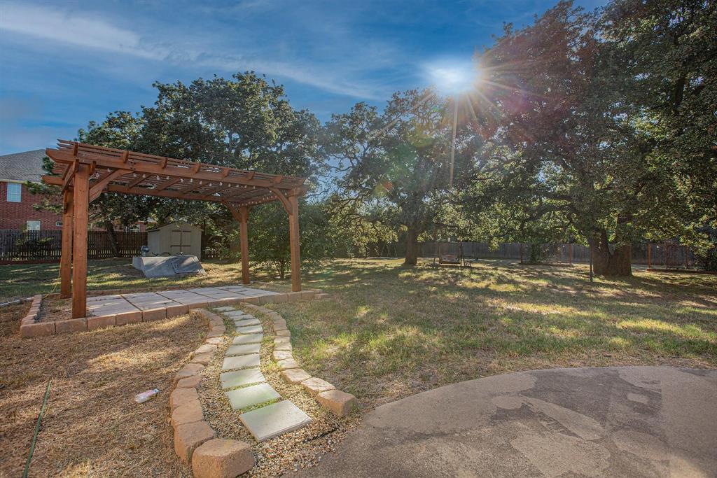 Briarwood Estates - Residential Lease