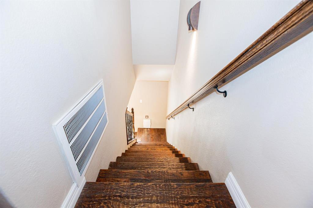 Briarwood Estates - Residential Lease